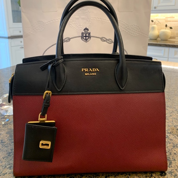 PRADA Leather Tote In Red and Black - Picture 2 of 13